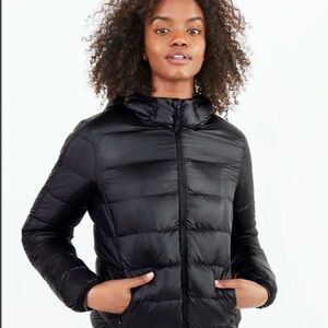 Women's Black Puffer Jacket